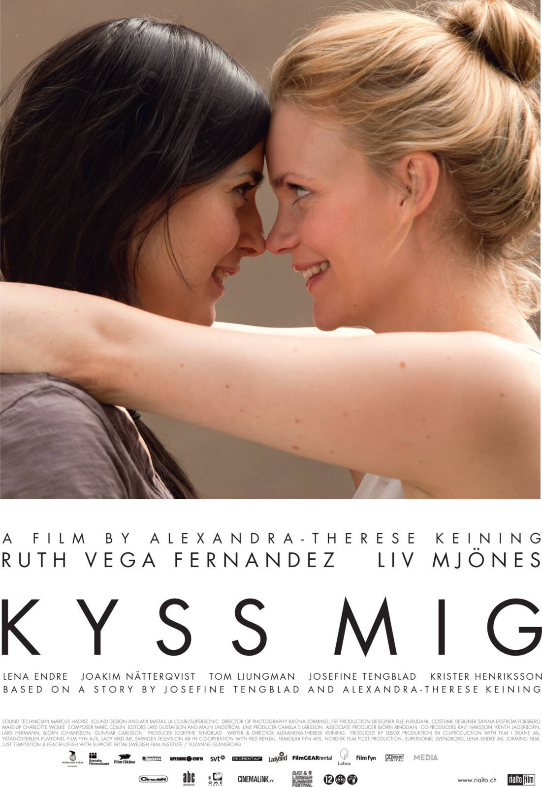 Kyss mig / With every heartbeat / Kiss me